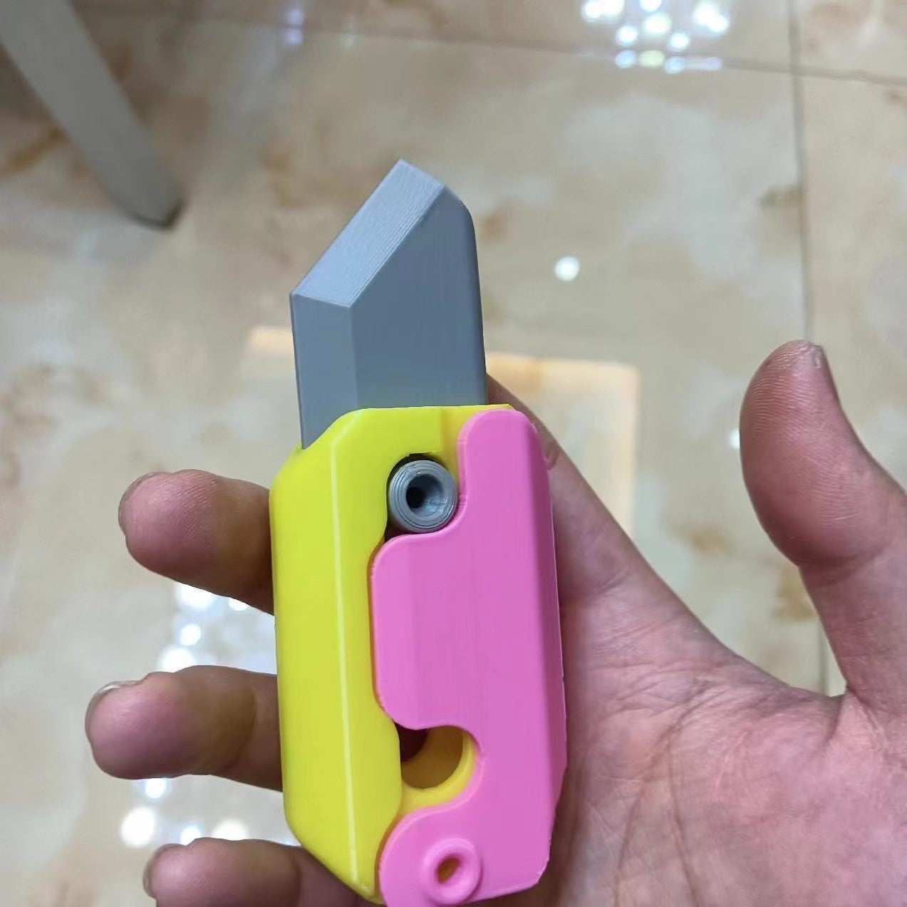 Gravity Flipping Carrot Knife Toy | 3D Printed Stress Reliever